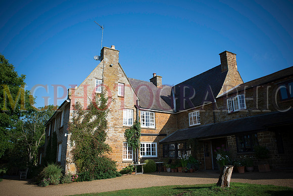 01__MELANIE_JAMES_W15082015