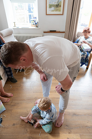 98_Lois and Jack_W19042025