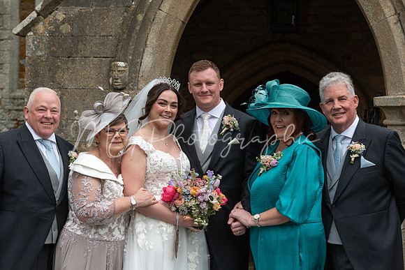 498_Lois and Jack_W19042025